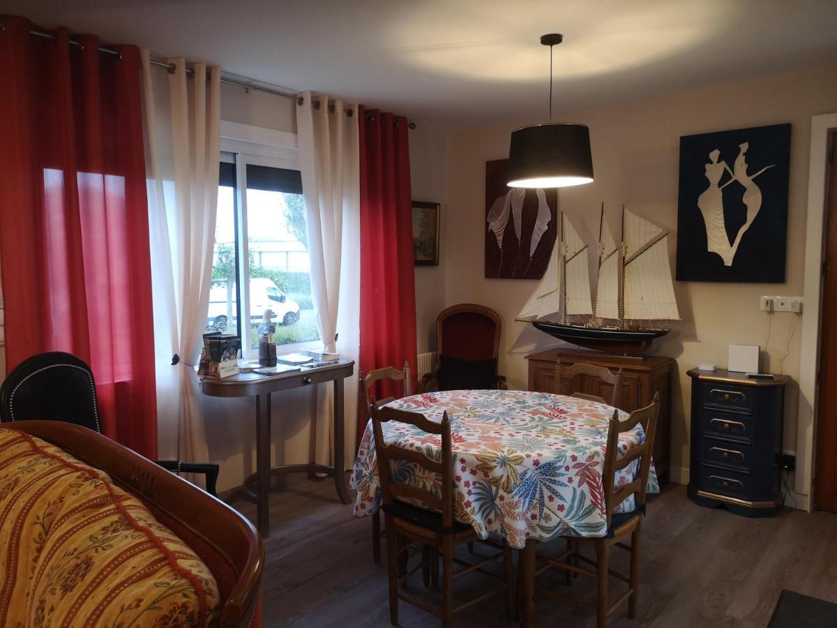 La Maison Du Bonheur Port-en-Bessin-Huppain Eksteriør bilde
